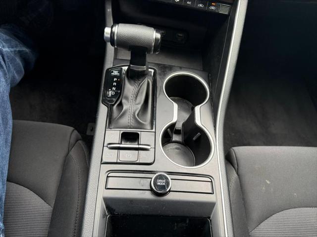 Photo of 2021 Ebony Black Kia K5
