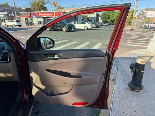 Photo of 2019 Gemstone Red Hyundai TUCSON
