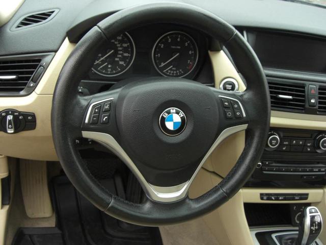 Photo of 2015 BLACK BMW X1