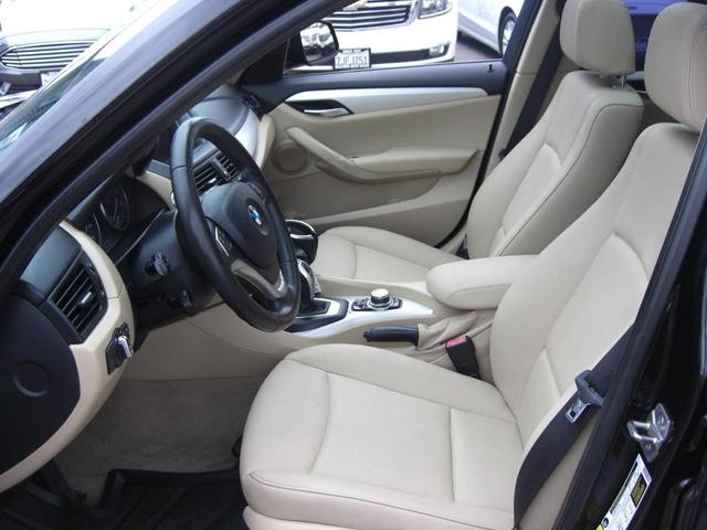 Photo of 2015 BLACK BMW X1