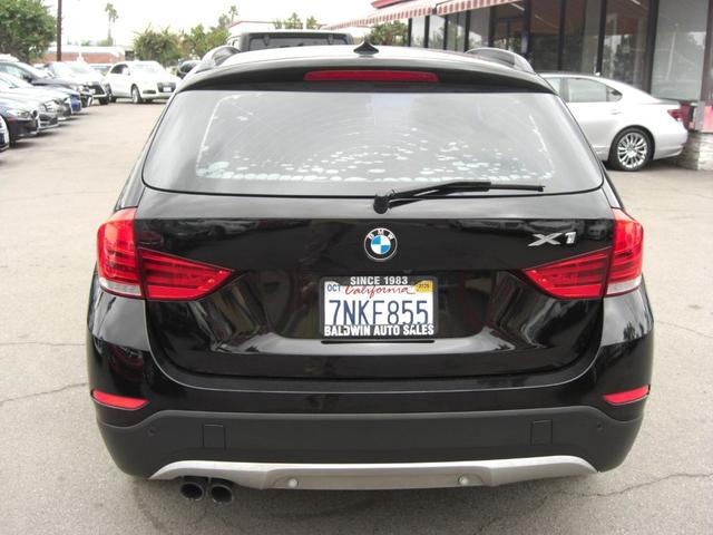 Photo of 2015 BLACK BMW X1