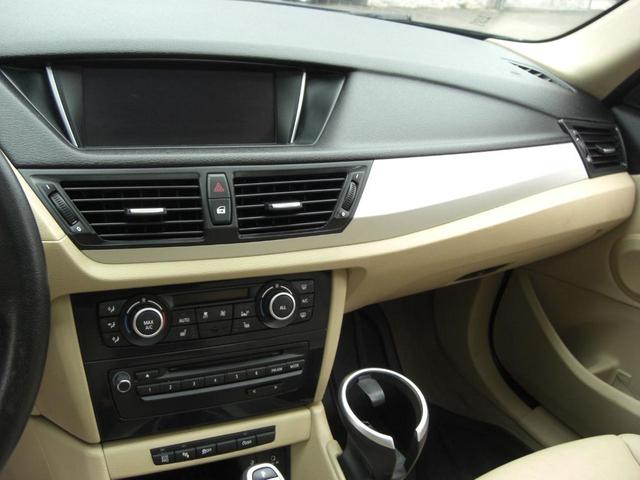 Photo of 2015 BLACK BMW X1