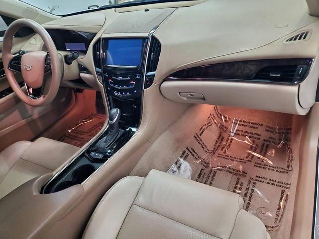 Photo of 2016 Crystal White Tricoat Cadillac ATS