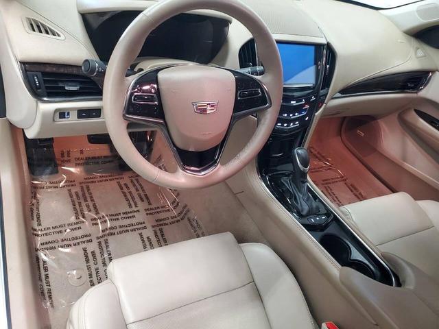 Photo of 2016 Crystal White Tricoat Cadillac ATS
