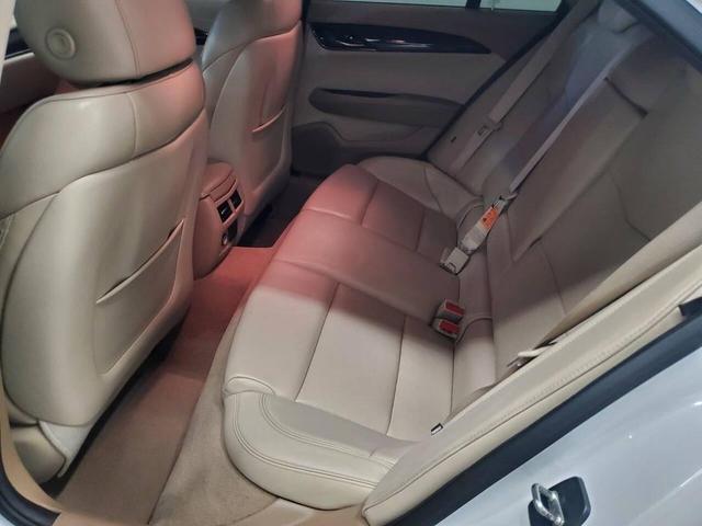 Photo of 2016 Crystal White Tricoat Cadillac ATS