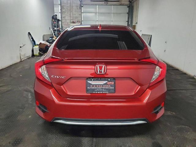 Photo of 2019 Red Honda Civic