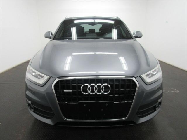 Photo of 2015 Monsoon Gray Metallic Audi Q3