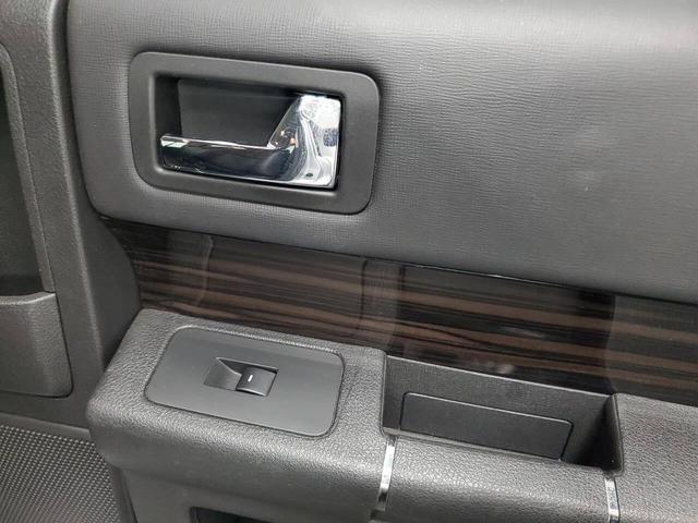 Photo of 2017 Ingot Silver Ford Flex