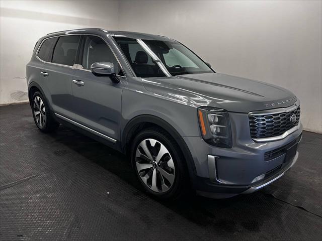 Photo of 2020 Everlasting Silver Kia Telluride