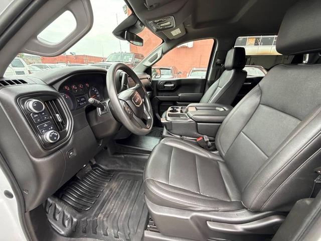 Photo of 2023 Pacific Blue Metallic GMC Sierra 1500