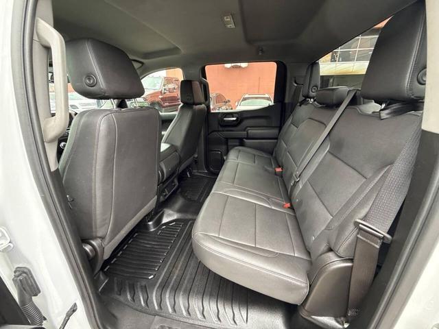 Photo of 2023 Pacific Blue Metallic GMC Sierra 1500