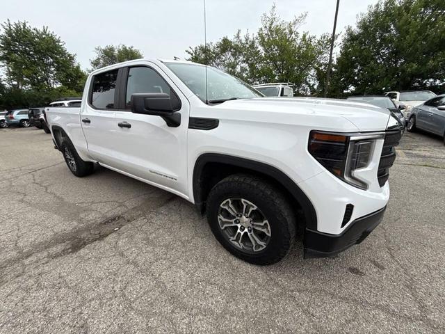 Photo of 2023 Pacific Blue Metallic GMC Sierra 1500