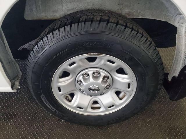 Photo of 2016 Glacier White Nissan NV Cargo NV1500