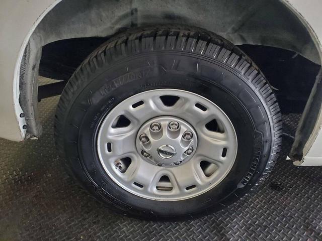 Photo of 2016 Glacier White Nissan NV Cargo NV1500
