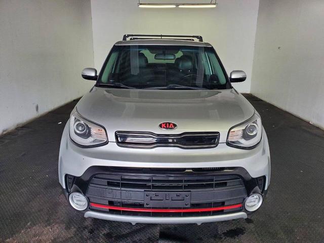 Photo of 2019 Bright Silver Kia Soul