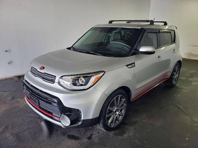 Photo of 2019 Bright Silver Kia Soul
