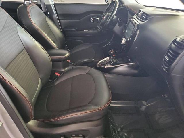 Photo of 2019 Bright Silver Kia Soul