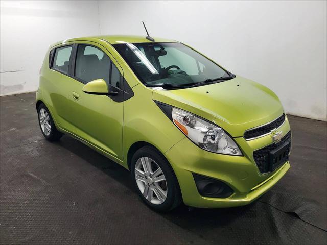 Photo of 2013 Jalapeno Metallic Chevrolet Spark