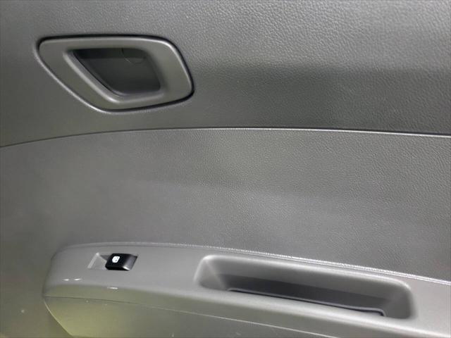Photo of 2013 Jalapeno Metallic Chevrolet Spark