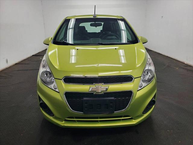 Photo of 2013 Jalapeno Metallic Chevrolet Spark