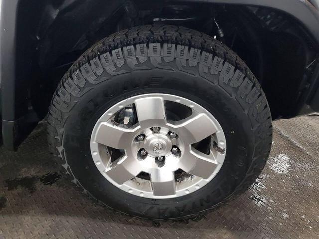 Photo of 2007 Titanium Metallic Toyota FJ Cruiser