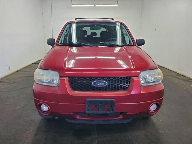 Photo of 2007 Blazing Copper Clearcoat Metallic Ford Escape