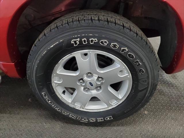 Photo of 2007 Blazing Copper Clearcoat Metallic Ford Escape