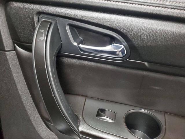 Photo of 2016 Mosaic Black Metallic Chevrolet Traverse