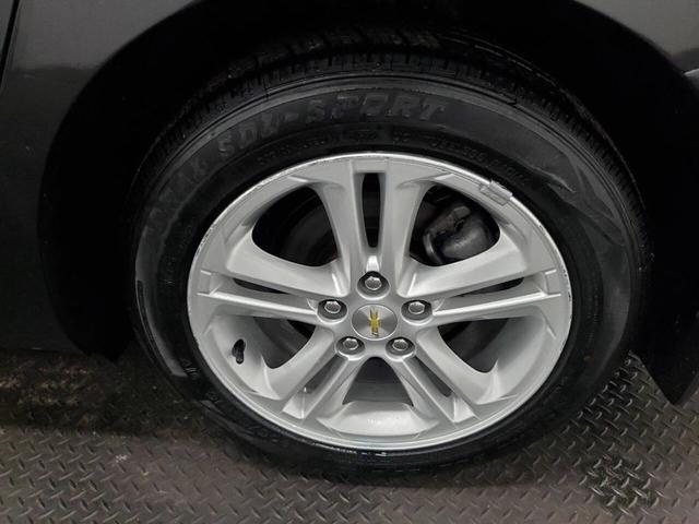 Photo of 2017 Gray Chevrolet Cruze