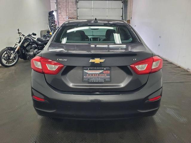 Photo of 2017 Gray Chevrolet Cruze
