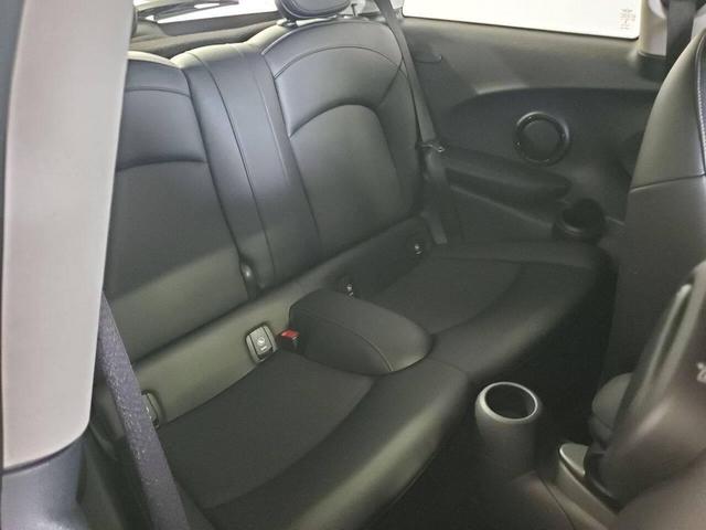 Photo of 2018 Green MINI Hardtop