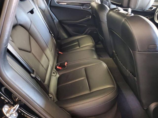 Photo of 2017 Black Porsche Macan