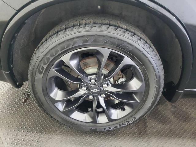 Photo of 2021 DB Black Clearcoat Dodge Durango