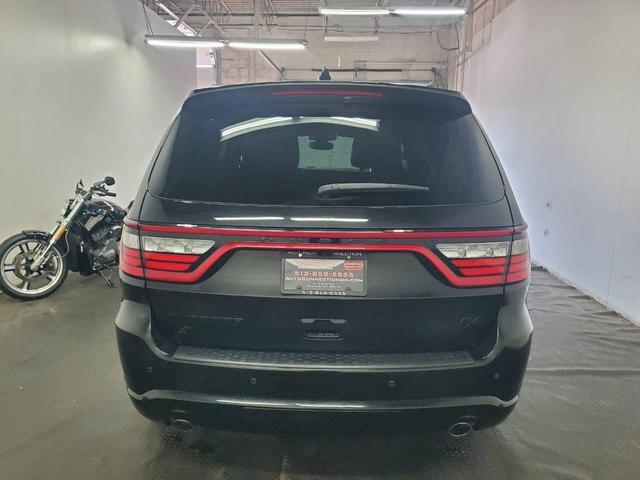 Photo of 2021 DB Black Clearcoat Dodge Durango