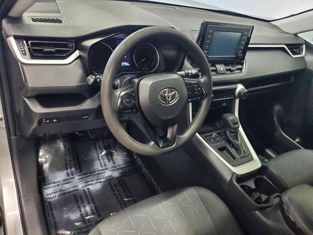 Photo of 2019 Silver Sky Metallic Toyota RAV4