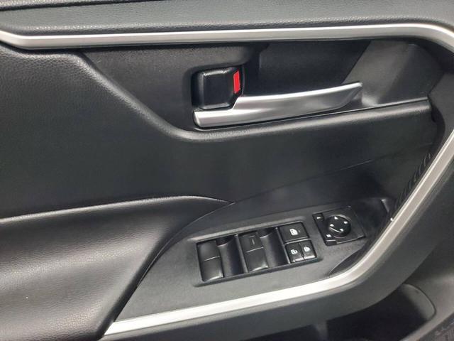 Photo of 2019 Silver Sky Metallic Toyota RAV4