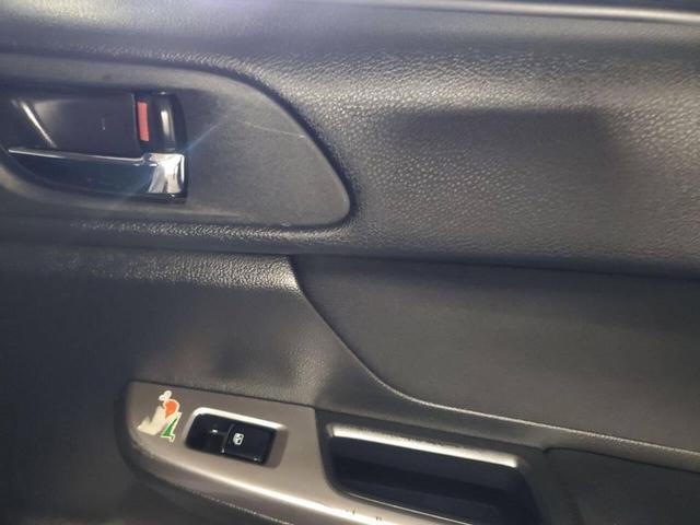 Photo of 2015 Ice Silver Metallic Subaru XV Crosstrek