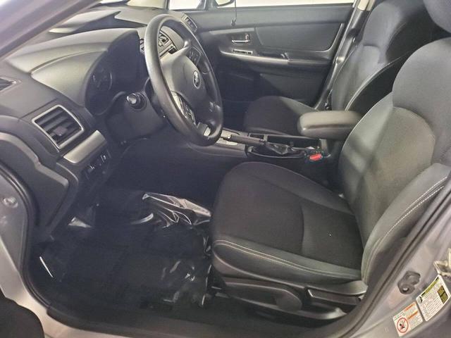 Photo of 2015 Ice Silver Metallic Subaru XV Crosstrek