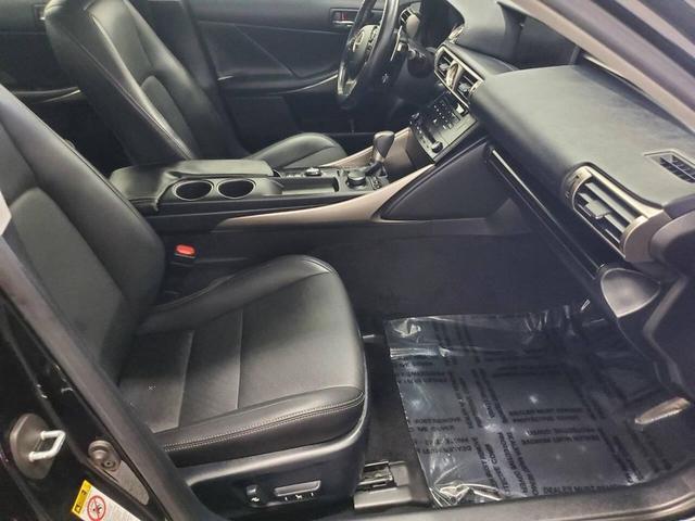 Photo of 2014 Obsidian Lexus IS 250