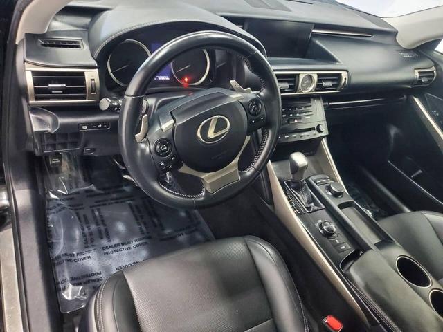 Photo of 2014 Obsidian Lexus IS 250
