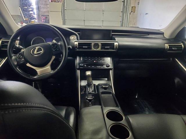 Photo of 2014 Obsidian Lexus IS 250