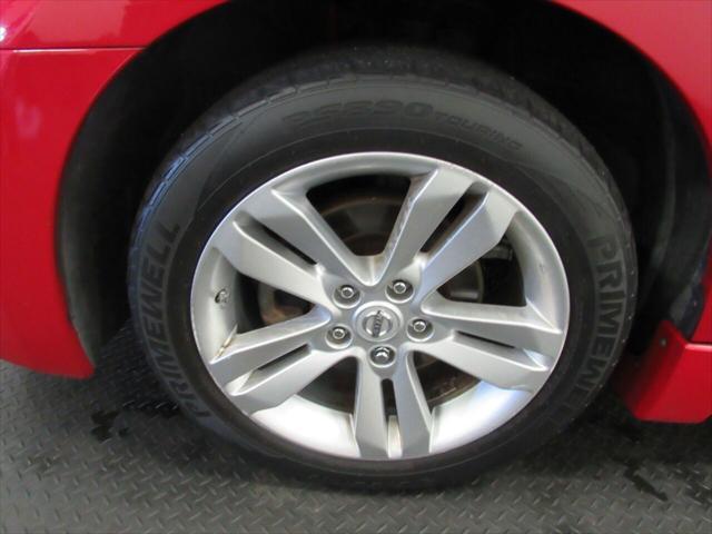 Photo of 2011 Red Alert Nissan Altima