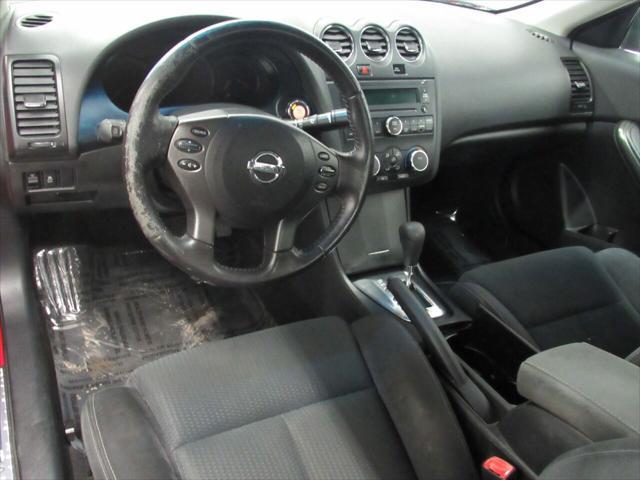 Photo of 2011 Red Alert Nissan Altima