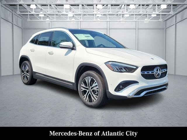 Photo of 2025 Polar White Mercedes-Benz GLA 250