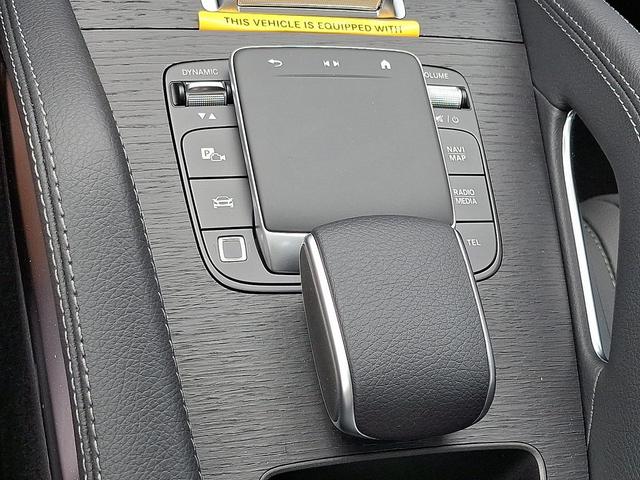 Photo of 2025 Polar White Mercedes-Benz GLE 350