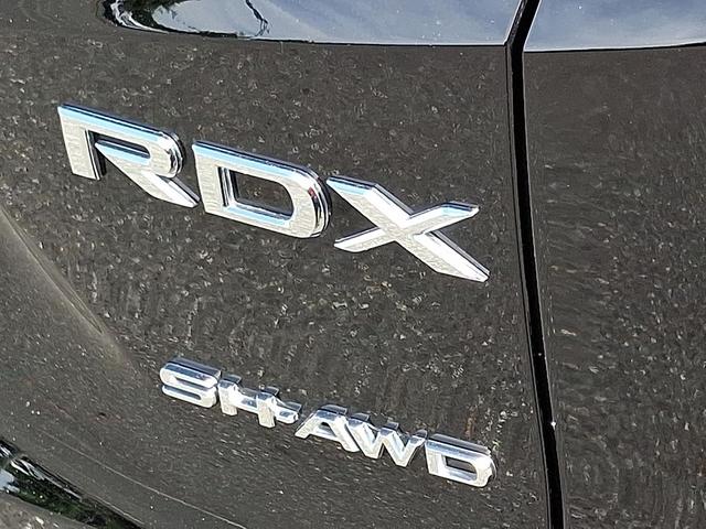 Photo of 2024 Majestic Black Pearl Acura RDX