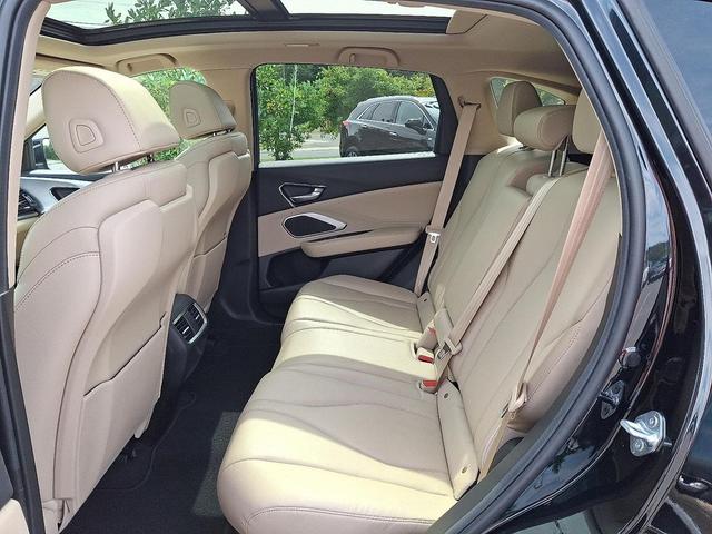 Photo of 2024 Majestic Black Pearl Acura RDX