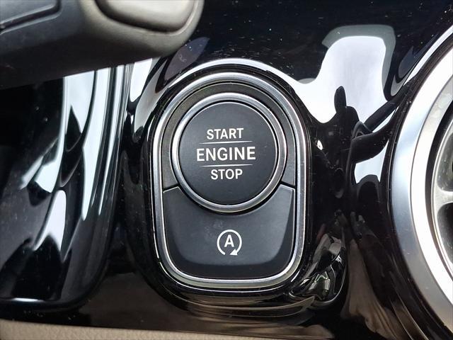 Photo of 2025 Night Black Mercedes-Benz GLA 250