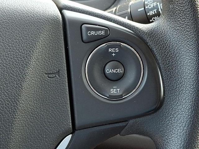 Photo of 2015 Alabaster Silver Metallic Honda CR-V