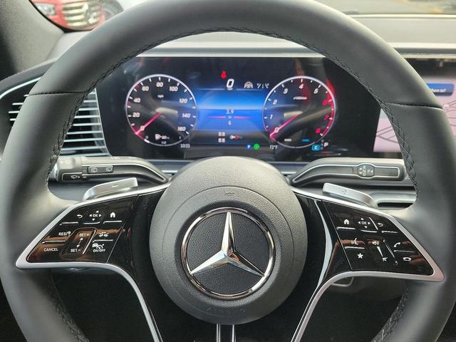 Photo of 2025 Obsidian Black Metallic Mercedes-Benz GLS 450
